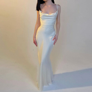 Europa y América 2025 Comercio exterior primavera y verano temperamento sexy color sólido costura con tirantes delgados vestido largo - Product Image 1