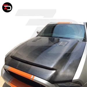 ฝากระโปรงหน้าคาร์บอนไฟเบอร์ ปี 2011-2013 พร้อมช่องลมสำหรับรถมัสแตง จีที500 ฝากระโปรงเหล็ก 1 ชุด มัสแตง จีที บรรจุในกล่องกระดาษแข็งตามรูป - Product Image 2