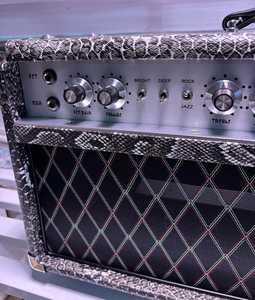Testa di amplificazione professionale personalizzata per <span class=keywords><strong>chitarra</strong></span> a tubo fatta a mano 100W Grand SSS100 acciaio corda cantante amplificatore valvolare - Product Image 1