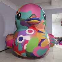 Modèle publicitaire gonflable personnalisé en forme de canard coloré pour événements, décoration extérieure et célébrations
