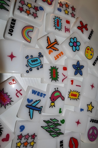 Ensembles de Mahjong de Luxe à Motifs Floraux, Oiseaux et Avions, 160 Pièces, Tuiles de Mahjong Américaines en Acrylique Thème Pop Culture pour le Divertissement - Product Image 3