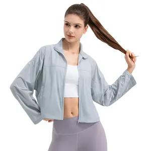 Nuovo abbigliamento protettivo solare da donna estivo resistente UV manica lunga traspirante leggera ad asciugatura rapida cappotto sportivo da esterno