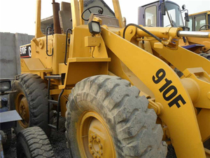 รถตักล้อยางมือสองราคาถูก รุ่น 966D พร้อมเครื่องยนต์ CAT เกียร์ และปั๊ม- รับน้ำหนักได้ 15 ตัน - Product Image 6