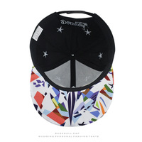 Groothandel op maat gemaakte logo snapback flat brim pet met 3D letterborduurwerk verstelbare snapback sluiting voor buitengebruik