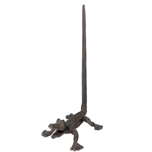 Rustic Cast Iron Crocodile Paper Towel <strong>Holder</strong> Bath Tissue <strong>Toilet</strong> <strong>Roll</strong> <strong>Holder</strong> - Product Image 1