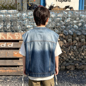 Gilet en jean de coton pour garçons, nouvelle collection automne 2026, style décontracté, <span class=keywords><strong>sans</strong></span> manches, court, tendance coréenne, fermeture boutonnée - Product Image 1