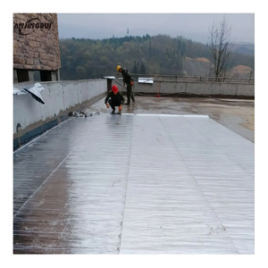 Membrane d'étanchéité autocollante en asphalte utilisée pour <span class=keywords><strong>l</strong></span>'étanchéité des toitures métalliques, des projets <span class=keywords><strong>de</strong></span> construction en béton et la réparation <span class=keywords><strong>de</strong></span> toitures - Product Image 3