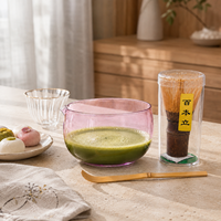 Ensemble Matcha en Verre Violet Clair avec Logo Personnalisé, Bol Transparent avec Bec Verseur, Fouet en Bambou et Cuillère pour la Préparation du Matcha