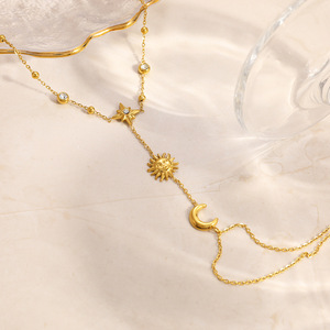 Pulsera de Acero Inoxidable Chapada en Oro de 18k con Incrustaciones de Diamantes en Forma de Sol, Luna y Estrella, Estilo Bohemio - Product Image 3