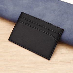 Tarjetero de Cuero Genuino Negro para Hombre y Mujer |   Fabricación Personalizada OEM/ODM para Marcas de Lujo Minimalistas - Product Image 1