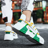 Sepatu Kasual Pria Fashion Sneakers Pria Bernapas Olahraga Luar Ruangan Sepatu Lari PU Mesh Sepatu Pria