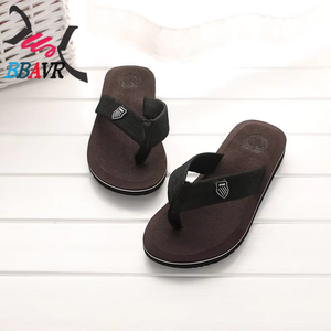 Sandalias de Playa para Hombre, Chanclas de Moda para Verano, Cómodas y Casuales, con Punta Abierta, Suela Plana y Transpirable - Product Image 3