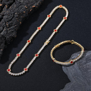 Collar Personalizado <span class=keywords><strong>de</strong></span> Joyería Femenina Exquisita con Circonitas Cúbicas Brillantes, Cadena Estilo Tenis, Flor <span class=keywords><strong>de</strong></span> la Suerte, Trébol <span class=keywords><strong>de</strong></span> Cuatro Hojas, Colorido, para Regalo - Product Image 3