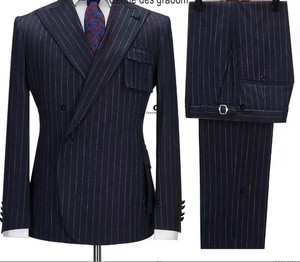 Conjunto <span class=keywords><strong>de</strong></span> <span class=keywords><strong>traje</strong></span> británico <span class=keywords><strong>para</strong></span> <span class=keywords><strong>hombre</strong></span>. <span class=keywords><strong>Traje</strong></span> <span class=keywords><strong>de</strong></span> doble botonadura. Vestido <span class=keywords><strong>DE</strong></span> BODA formal gris. Conjunto <span class=keywords><strong>de</strong></span> dos piezas a rayas <span class=keywords><strong>para</strong></span> <span class=keywords><strong>hombre</strong></span> - Product Image 6