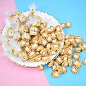 Miniature di Giocattoli per Casa delle Bambole, Ciondoli in Resina a Forma di Toast, Pane 3D, Decorazioni <span class=keywords><strong>Fai</strong></span> <span class=keywords><strong>da</strong></span> <span class=keywords><strong>Te</strong></span> - Product Image 1
