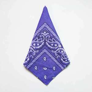Pañuelo Bandana, el Accesorio Definitivo para el Verano, Ideal para Fiestas en la Playa, Deportes al Aire Libre y Vida Urbana - Product Image 3