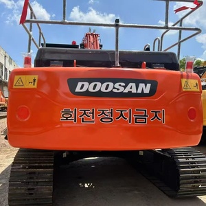 Excavatrice Doosan DX300LC-9C, capacité de 30 tonnes, équipement de construction - Product Image 2
