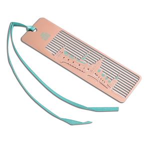 Marcapáginas Metálico Rectangular Color Oro Rosa con Logotipo Personalizado - Product Image 3