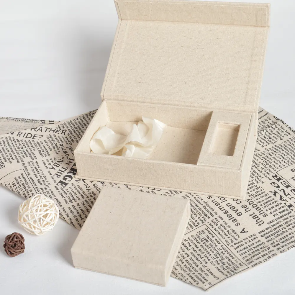 재활용 가능한 사용자 정의 크기 럭셔리 접이식 로고 단단한 판지 종이 하드 자석 상자 포장 마그네틱 뚜껑과 마그네틱 선물 상자