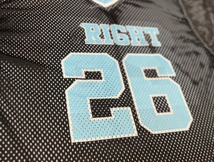 เสื้อฟุตบอลผ้าคอตตอนผ้าโพลีเอสเตอร์ถักสำหรับผู้ชายเสื้อยืดตาข่ายกีฬาผ้าโพลีเอสเตอร์สไตล์บ็อกซี่พิมพ์ลายสกรีนผ้าไหม - Product Image 4