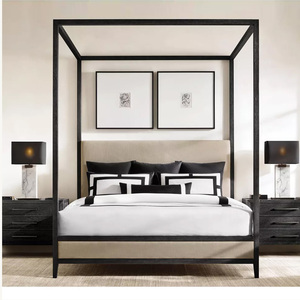 Lit à baldaquin élégant et moderne en chêne clair avec tête de lit capitonnée et panneaux de base intégrés pour chambre à coucher, fabrication OEM personnalisée - Product Image 3