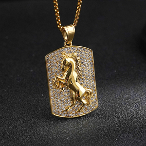 Collares con Colgantes de Diseño de Caballo, Chapado en Oro PVD, Dijes de Cristal CZ, Joyería de Acero Inoxidable, Proveedores de Joyería Brillante Dorada - Product Image 1