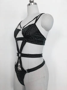 Nouvelle lingerie <span class=keywords><strong>sexy</strong></span> pour femmes dominatrices, lingerie gothique érotique en dentelle noire à trois points, une pièce, ajourée, pour femmes matures - Product Image 4