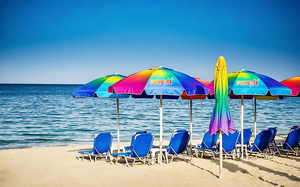 Parasol de plage résistant aux UV, réflecteur de chaleur, impression personnalisée pour clubs de plage d'été et stations de sauvetage - Product Image 5