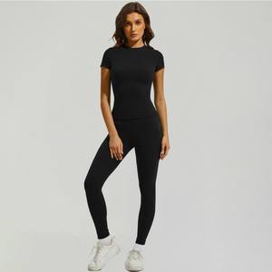 Kadın yüksek bel çabuk kuruyan sıkıştırma Yoga seti çalışan 2 parçalı katı desen tasarımı için nefes spor sıkı - Product Image 4