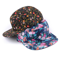 Gorra de 5 Paneles con Estampado Floral y Letras, Estilo Deportivo Vintage, Unisex, con Visera Plana, Cierre a Presión, Ideal para Actividades al Aire Libre, Running y Camping