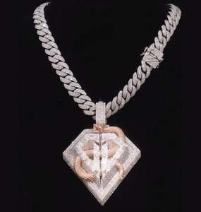 Pendentif personnalisé avec logo classique, pendentif personnalisé avec nom et numéro pour homme, style hip-hop, bijoux en argent 925 avec diamants VVS1, élégant - Product Image 6