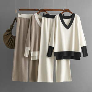 <span class=keywords><strong>Ensemble</strong></span> 2 pièces <span class=keywords><strong>d</strong></span>écontracté Blubelle en tricot patchwork color-block, nouveau pour l'<span class=keywords><strong>hiver</strong></span> 2025, pull à col en V pour <span class=keywords><strong>femme</strong></span> + pantalon large long - Product Image 1