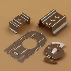 Fabricante profesional de piezas de metal personalizado Placa de piezas de estampado de acero inoxidable