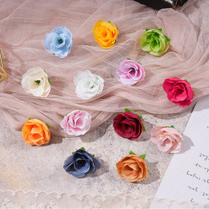 Petite tête de fleur de rose artificielle en soie, pour décorations de mariage DIY, accessoires de maison, moulage par injection, fabriqué en Chine - Product Image 1