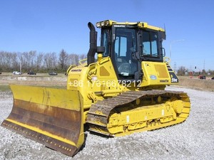 Bouteur d'occasion KOMATSU D51PX-24 de haute qualité, en bon état, 20 tonnes, 162KW - Product Image 4
