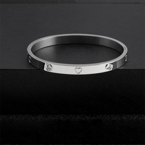 Girl Crystal Popular Non-tarnish Heart Design in Love Cuff Zircon <b>Bracelet</b> for Gifts - Product Image 5