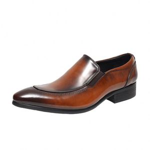 Nouvelle Collection : Chaussures Habillées en Cuir Véritable Verni Style Britannique pour Hommes - Élégantes, Polyvalentes, Respirantes et Décontractées - Product Image 5