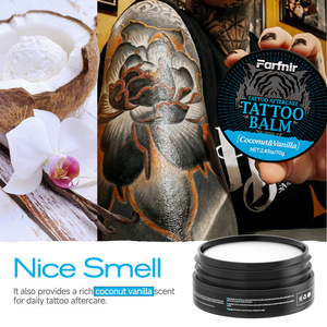 Color Enhance Tattoo Aftercare Cream Lock Color Hidratante Piel Iluminadora Todo Tipo <span class=keywords><strong>de</strong></span> Piel Crema <span class=keywords><strong>de</strong></span> <span class=keywords><strong>tatuaje</strong></span> vegana orgánica natural - Product Image 3