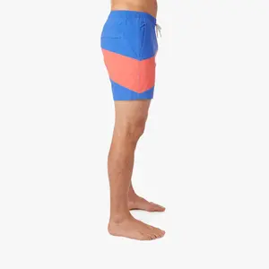 2022 नई आगमन पुरुषों swimwear मुद्रित खोल ठोस लाइनर लोचदार कमरबंद साइड स्प्लिट जेब तैराकी चड्डी