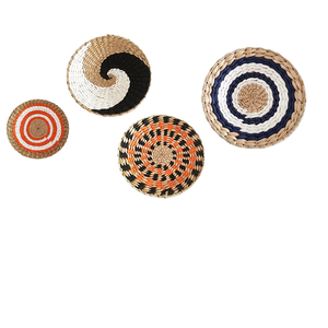 Décoration Murale Multifonctionnelle en Bois de Bambou Coloré, Art Mural de Luxe à Suspendre pour la Maison et la Cuisine – Nouveauté en Gros - Product Image 1