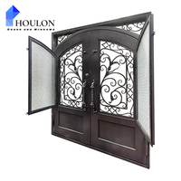 Porte d'entrée classique en fer forgé avec design artisanal, verre trempé et sécurité renforcée pour la maison