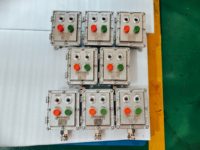Boîtier de commande antidéflagrant en acier inoxydable SS316L certifié CCS Ex Db IIB T6 Gb IP66 pour applications marines et zones dangereuses