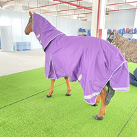 Ventes en gros de couvertures d'écurie pour chevaux imperméables d'hiver 1200d, logo personnalisé