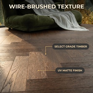 <span class=keywords><strong>Parquet</strong></span> en chêne russe de qualité supérieure, 14 mm, style chevrons, finition noyer noir, UV mat, brossé - Product Image 4