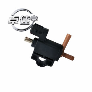 วาล์วโซลินอยด์สุญญากาศทาคาโยชิ 55573259 ดีซี 12V สำหรับวาล์วควบคุมยานยนต์บูอิคเชฟโรเลต - Product Image 1
