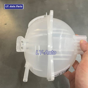 6Q0121407D Réservoir d'eau Réservoir de liquide de refroidissement pour VW <span class=keywords><strong>Skoda</strong></span> <span class=keywords><strong>Fabia</strong></span> III NJ3 1.0 - Product Image 1