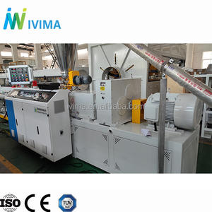 Extrusion de tuyau d'eau de <span class=keywords><strong>PVC</strong></span> CPVC de <span class=keywords><strong>50</strong></span>-160mm faisant la ligne de machine - Product Image 2