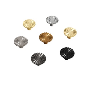 Modern Simple <strong>Gold</strong> Luxury Zinc Alloy Cabinet <strong>Door</strong> Handle Wardrobe <strong>Knob</strong> for Kitchen Hardware - Product Image 4