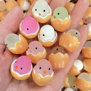 Adornos de Resina Multicolor Luminosos de Patos Amarillos de Dibujos Animados, Muñecos de Pollo, Micro Paisajes, Joyería Creativa, Accesorios de Manualidades, Juguetes - Product Image 4