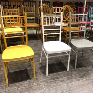 Оптовые свадебные стулья в стиле Chiavari, золотые, с блестками, для современных мероприятий на открытом воздухе, отелей и банкетов, доступны оптом, модель KC-7237 - Product Image 3